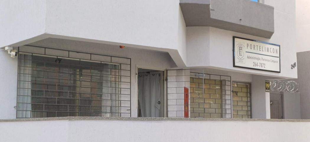 Escritório em Curitiba - PR, no bairro Jardim Botânico - Referência SA0003-RP3A