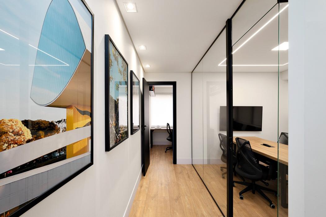 Escritório em CURITIBA - PR, no bairro Centro - Referência SA0007-LUMI