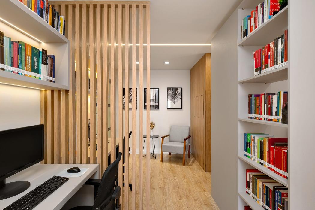 Escritório em CURITIBA - PR, no bairro Centro - Referência SA0007-LUMI