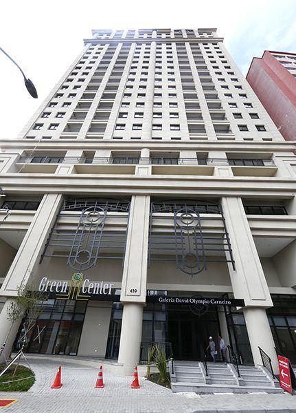 Escritório em Curitiba - PR, no bairro Centro - Referência SA0009-REC
