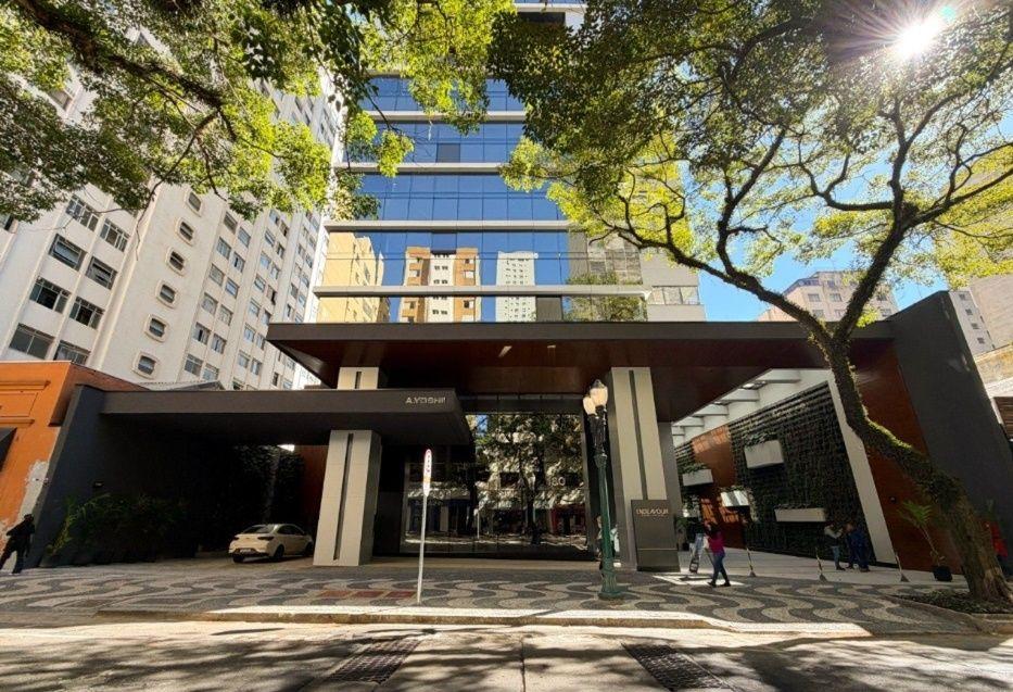Escritório em Curitiba - PR, no bairro Centro - Referência SA0042-VAT