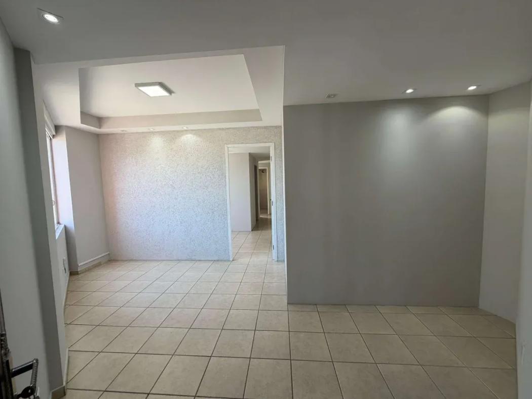 Sala comercial para locacao no Centro de Fazenda Rio Grande