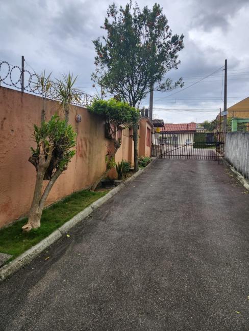 Sobrado à venda em Bairro Alto, Curitiba — Fava Imóveis