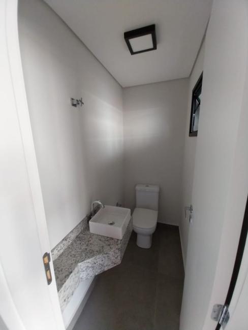  - Sobrado com 2 suites, 83 m² - venda por R$ 580.000 ou aluguel por R$ 3.025/mês - Xaxim - Curitiba/PR