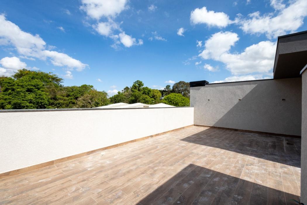 Sobrado com 3 dormitórios à venda, 240 m² por R$ 1.350.000,00 - Santo Inácio - Curitiba/PR - voa corretor