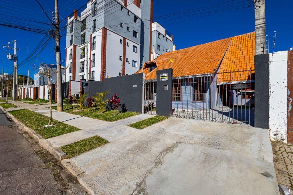 - Sobrado com 3 dormitórios à venda, 236 m² por R$ 1.100.000,00 - Santa Quitéria - Curitiba/PR
