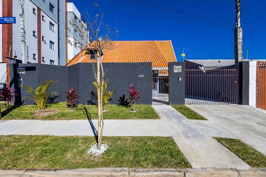 Sobrado com 3 dormitórios à venda, 236 m² por R$ 1.100.000,00 - Santa Quitéria - Curitiba/PR - JB3 Imóveis