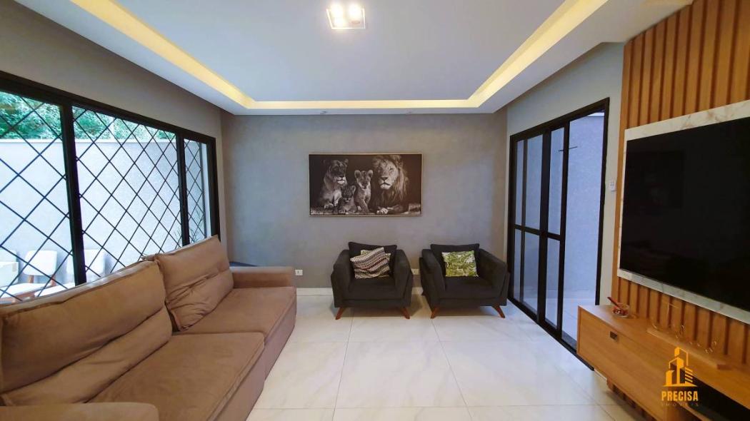 Casa à venda com 3 quartos, 134m² - Portão,Curitiba 