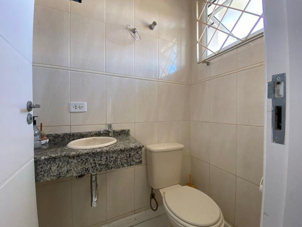  - Sobrado com 3 dormitórios ( 1 suíte ), à venda - Hauer