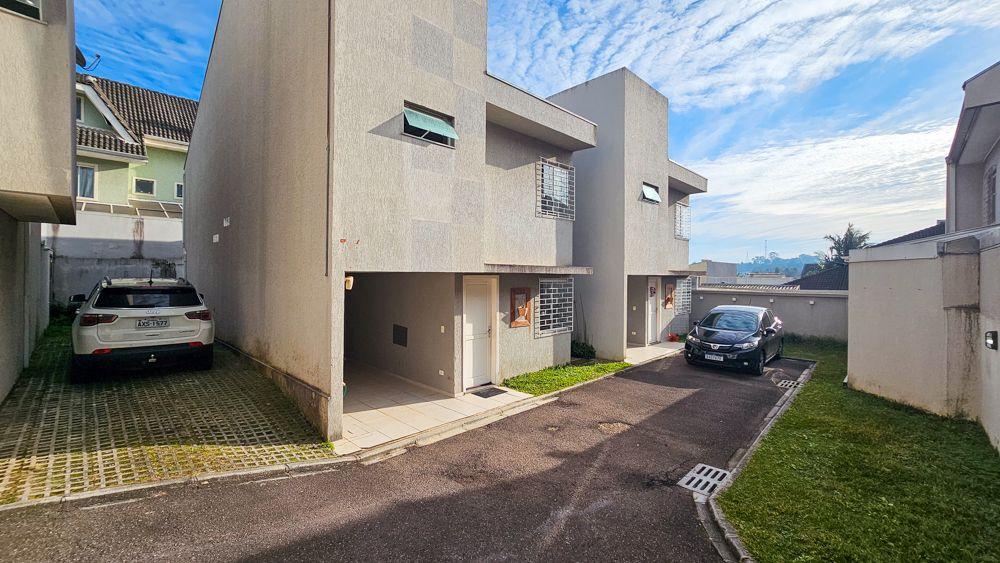  - Sobrado em Condomínio não geminado no Atuba | 150 m², 3 dormitórios, suíte com hidro e espaço gourmet! 2 Vagas