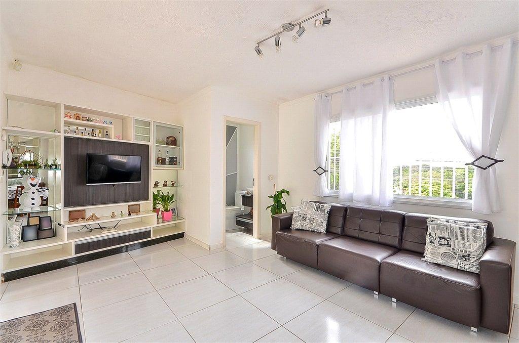 Sobrado em Curitiba - PR, no bairro São Lourenço - Referência SO0020-AABM