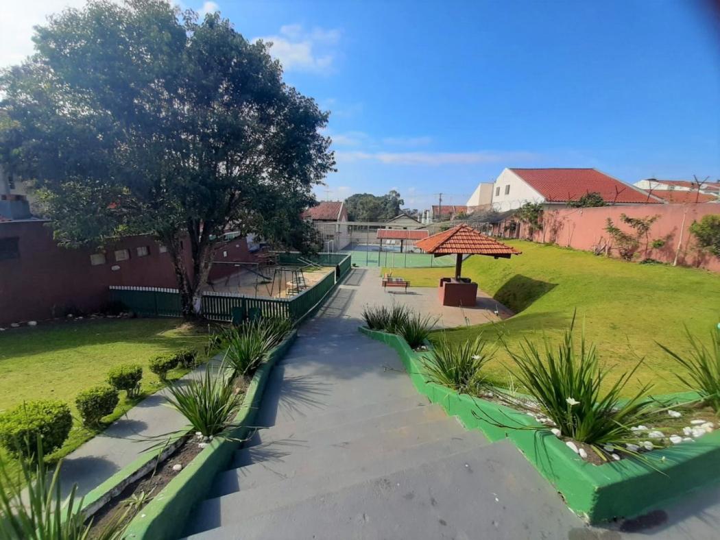 Sobrado com 2 dormitórios à venda, 102 m² por R$ 495.000,00 - Xaxim - Curitiba/PR - voa corretor