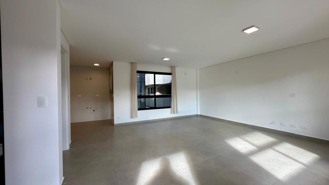  - Sobrado com 3 dormitórios à venda, 153 m² por R$ 1.100.000,00 - Portão - Curitiba/PR