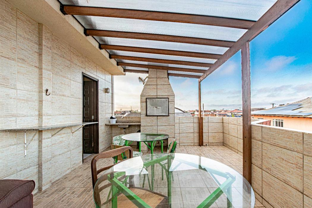 Sobrado em Pontal do Paraná - PR, no bairro Praia de Leste - Referência SO0032-LACJ