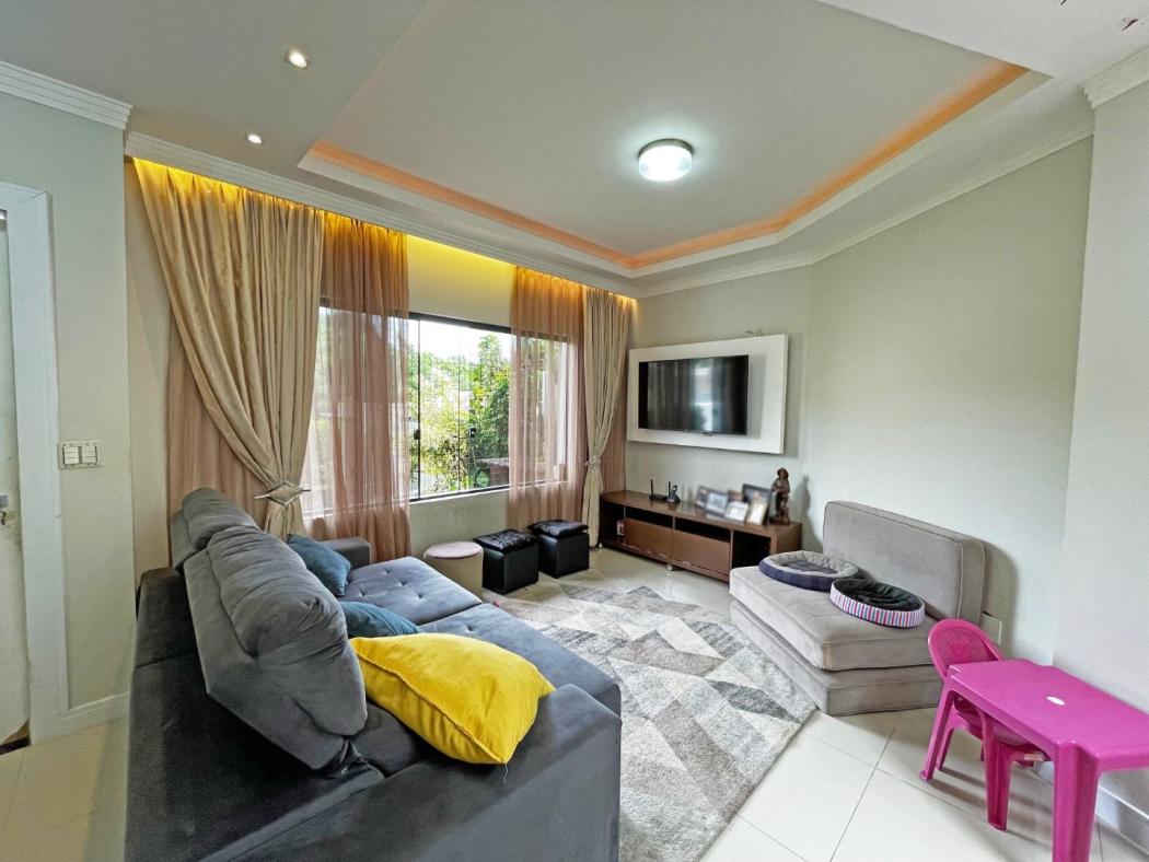  - Sobrado à venda, 166 m² por R$ 550.000,00 - Roça Grande - Colombo/PR