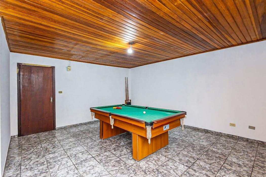 Casa à venda em Cidade Industrial, Curitiba — Hub Urbana