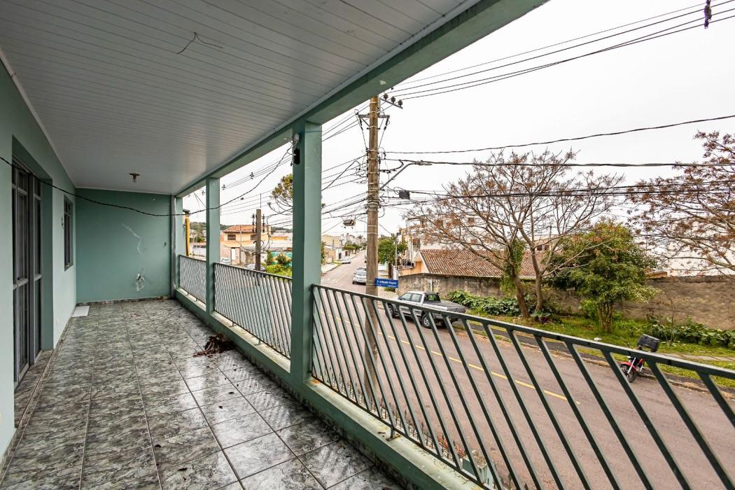 Casa à venda em Cidade Industrial, Curitiba — Hub Urbana