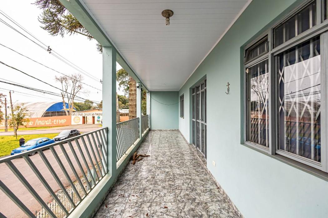 Casa à venda em Cidade Industrial, Curitiba — Hub Urbana
