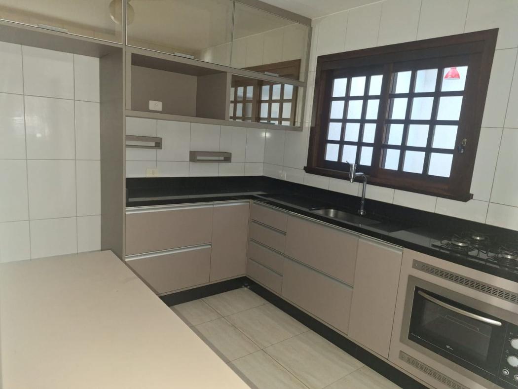 Casa à venda em Ouro Fino, São José dos Pinhais — Hub Urbana