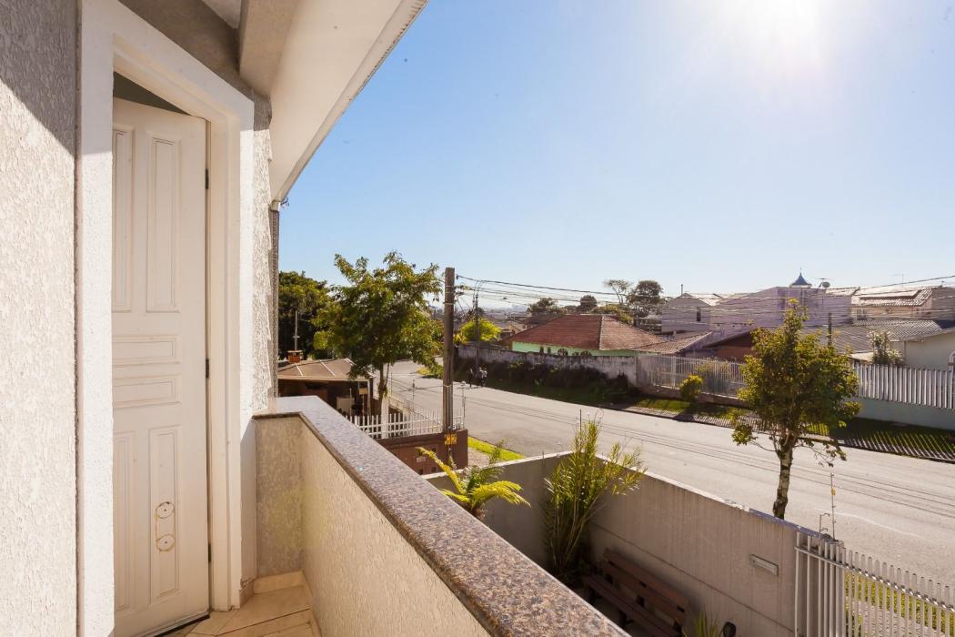 Casa à venda em Boqueirão, Curitiba — Hub Urbana