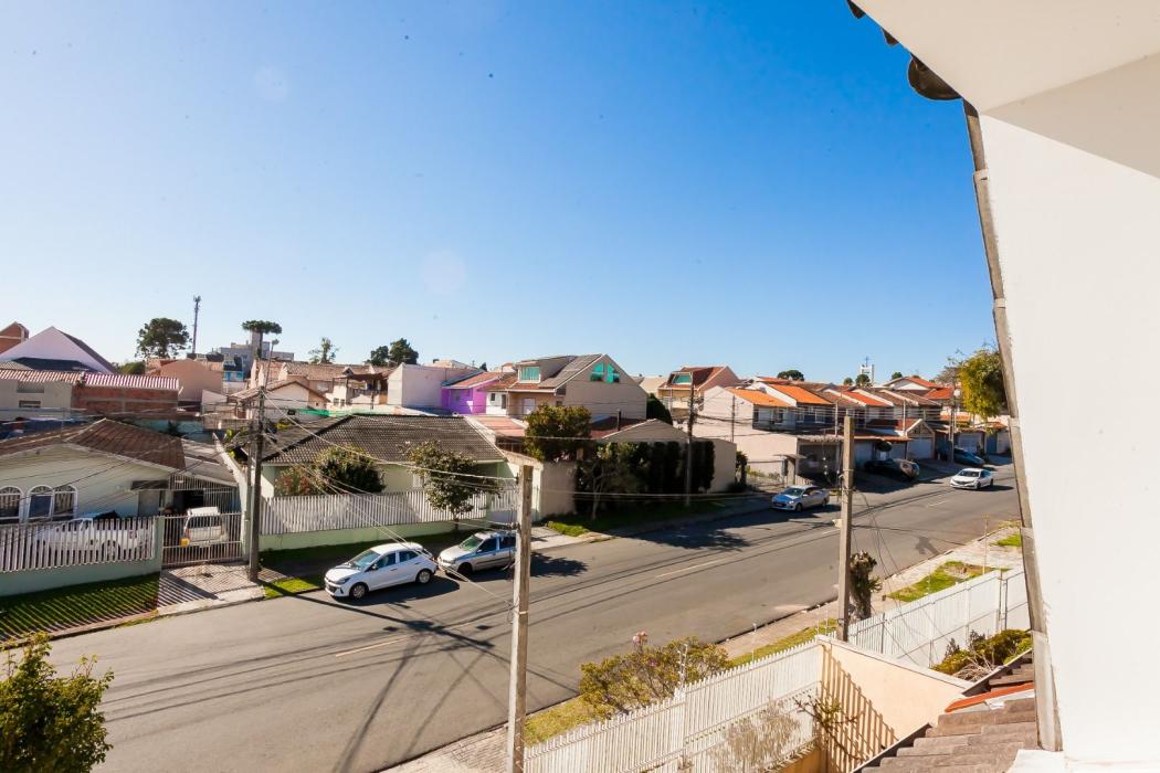 Casa à venda em Boqueirão, Curitiba — Hub Urbana