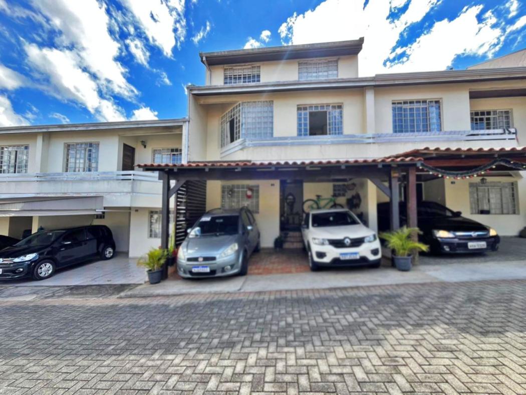 Sobrado em Curitiba - PR, no bairro Bairro Alto - Referência SO0062-GIMOB