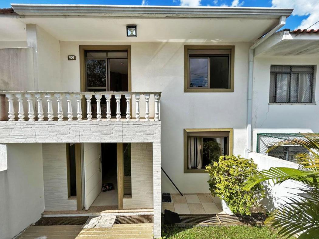 Casa à venda em Bairro Alto, Curitiba — Fava Imóveis