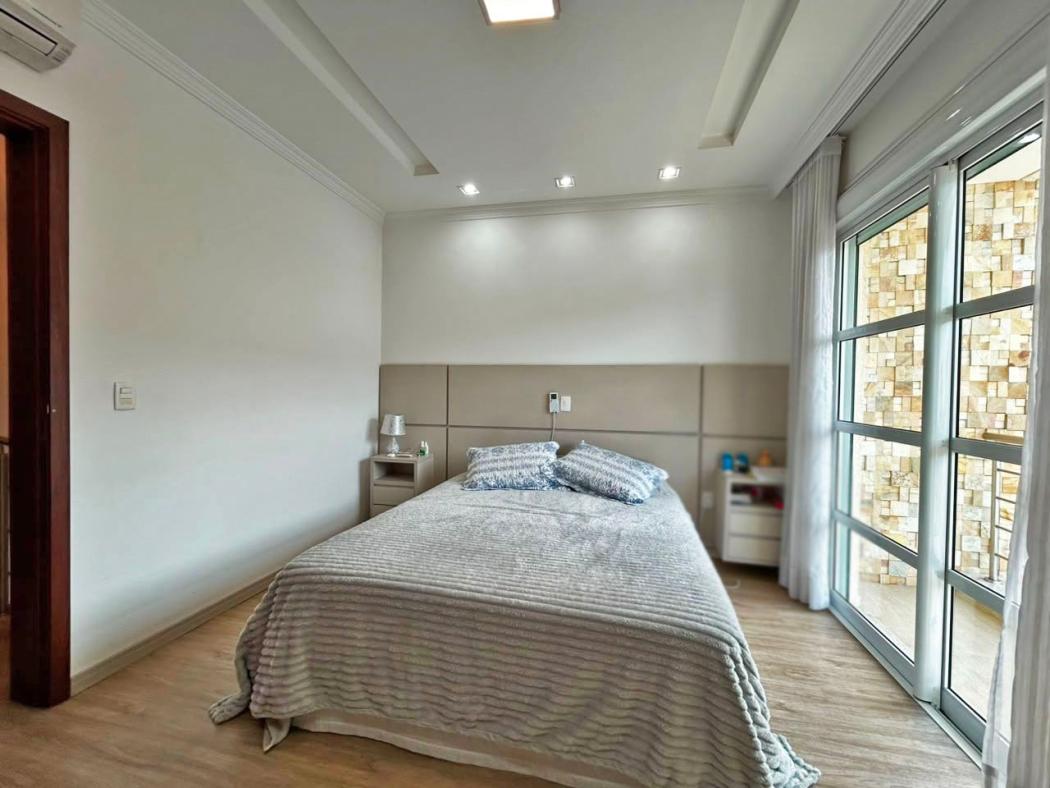 Casa à venda em Bairro Alto, Curitiba — Fava Imóveis