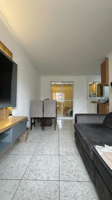 Sobrado em Curitiba - PR, no bairro Uberaba - Referência SO0076-VYPB