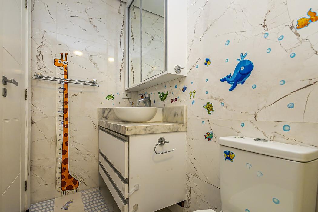 Casa à venda em Hauer, Curitiba — Fava Imóveis