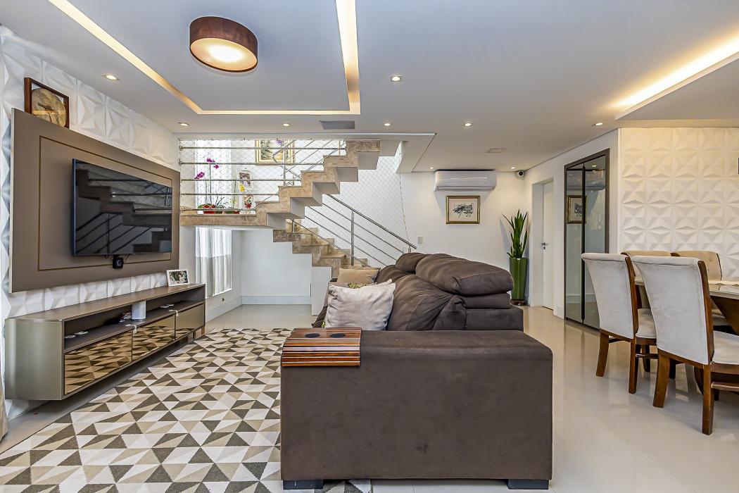 Casa à venda em Hauer, Curitiba — Fava Imóveis