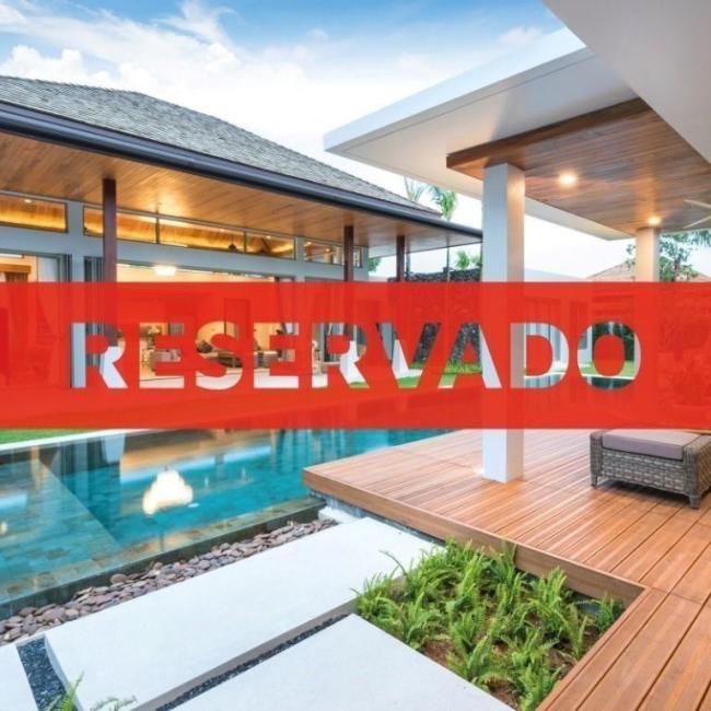 Sobrado em Curitiba - PR, no bairro Novo Mundo - Referência SO0127-TIMF