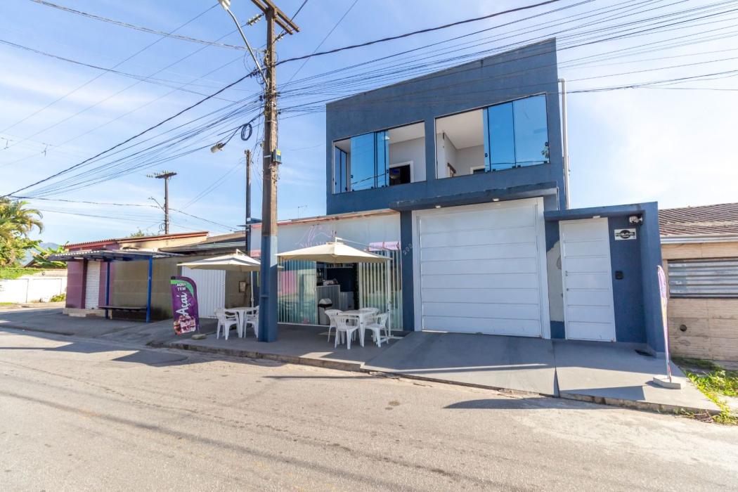 Sobrado em Paranaguá - PR, no bairro Jardim Esperança - Referência SO0129-CLME