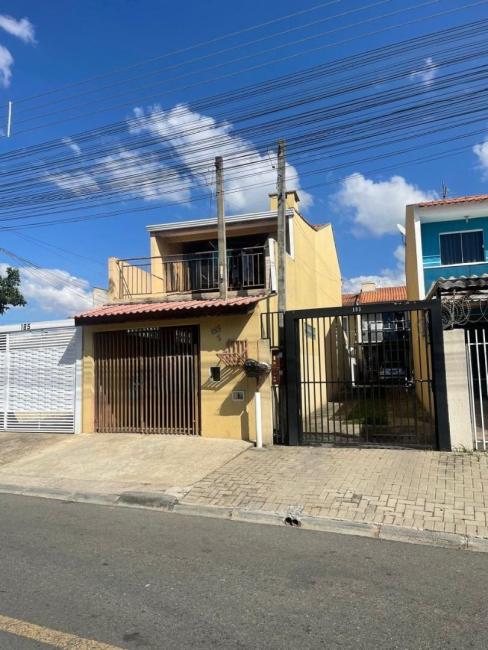 Sobrado em Curitiba - PR, no bairro Campo de Santana - Referência SO0147-CBJV