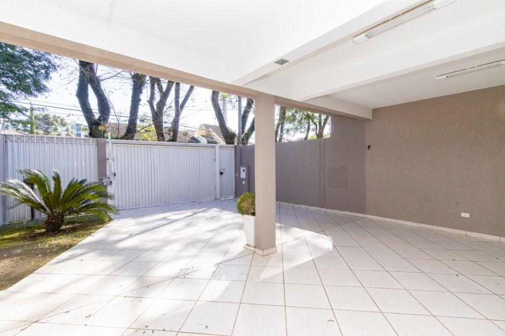  - Sobrado com 3 dormitórios à venda, 330 m² por R$ 1.495.000,00 - Água Verde - Curitiba/PR