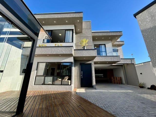 Sobrado em Araucária - PR, no bairro Iguaçu - Referência SO0150-DOWQ