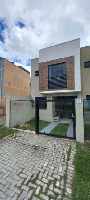 Sobrado em Curitiba - PR, no bairro Alto Boqueirão - Referência SO0158-CBJV