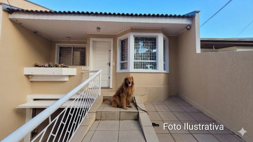  - SOBRADO com 3 dormitórios à venda com 136.96m² por R$ 599.000,00 no bairro Tingui - CURITIBA / PR