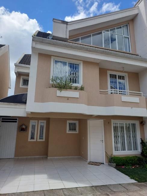  - Sobrado com 3 dormitórios para alugar, 135 m² por R$ 5.330,06/mês - Boqueirão - Curitiba/PR