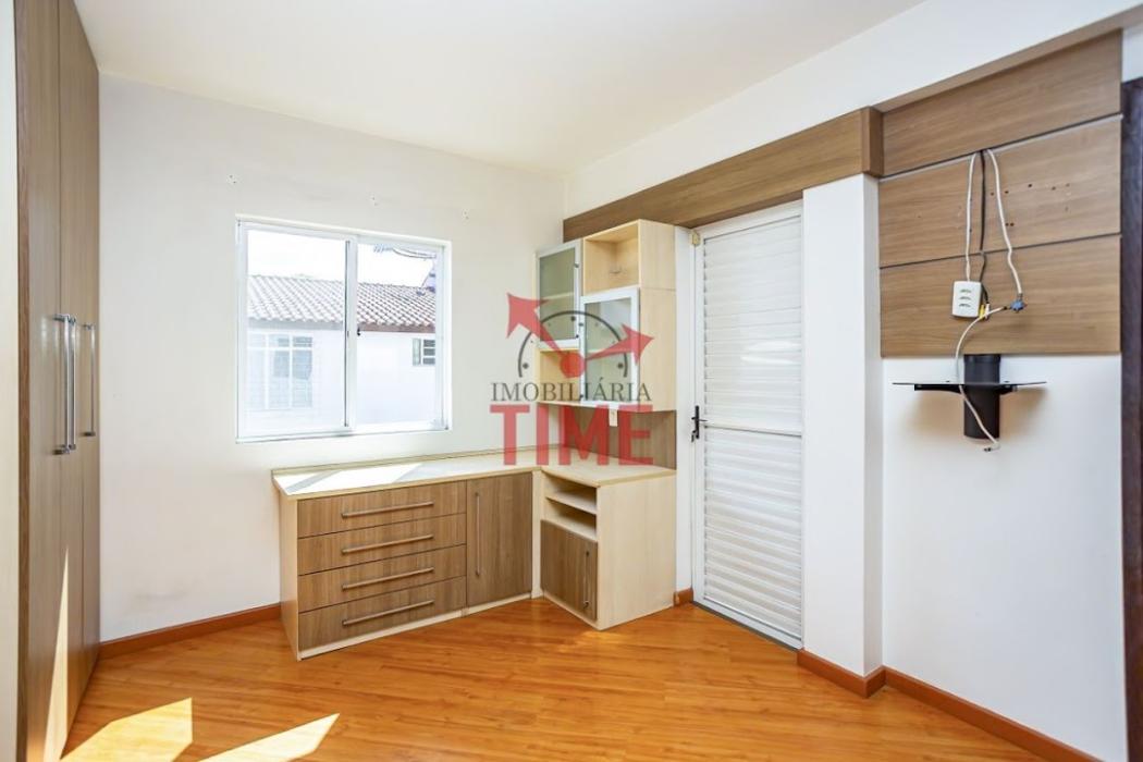  - Sobrado Curitiba – 3 Quartos, Quintal Privativo, Acabamentos Modernos - SO0252.