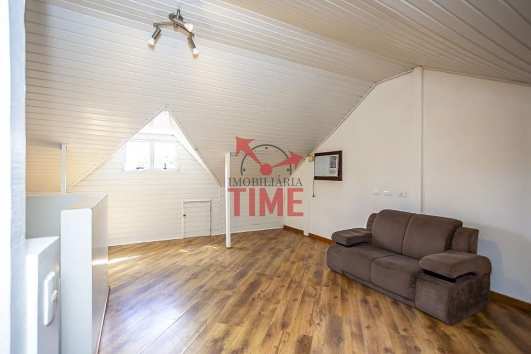 Sobrado à venda com 3 quartos, 120m² - Bacacheri,Curitiba 