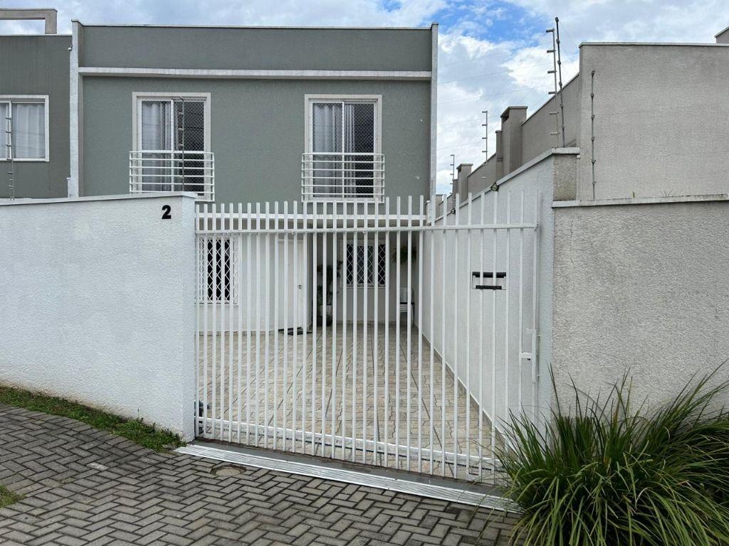 Sobrado em Curitiba - PR, no bairro Uberaba - Referência SO0699-ASI