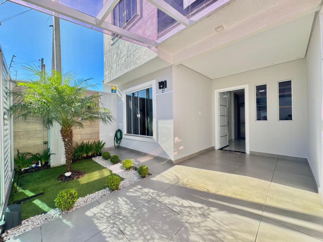 Sobrado em CURITIBA - PR, no bairro Ganchinho - Referência SO0711-PIMO