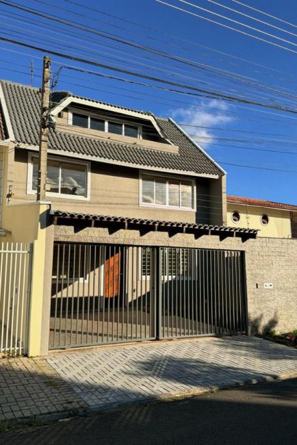  - Sobrado 3 quartos à venda, 95 m² - Novo Mundo - Curitiba/PR