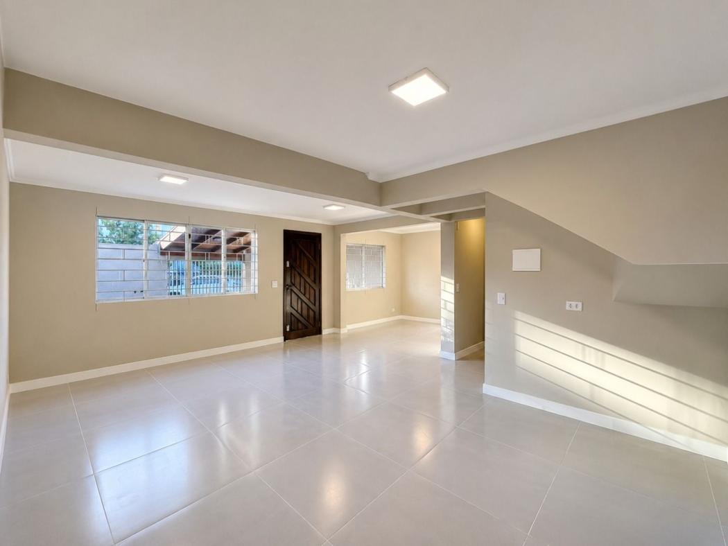  - Sobrado 3 quartos à venda, 95 m² - Novo Mundo - Curitiba/PR