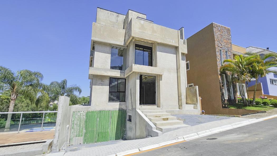 Casa à venda em Santa Cândida, Curitiba — Fava Imóveis