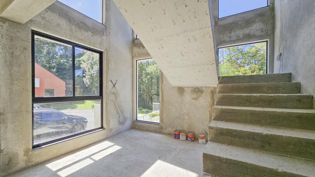 Casa à venda em Santa Cândida, Curitiba — Fava Imóveis