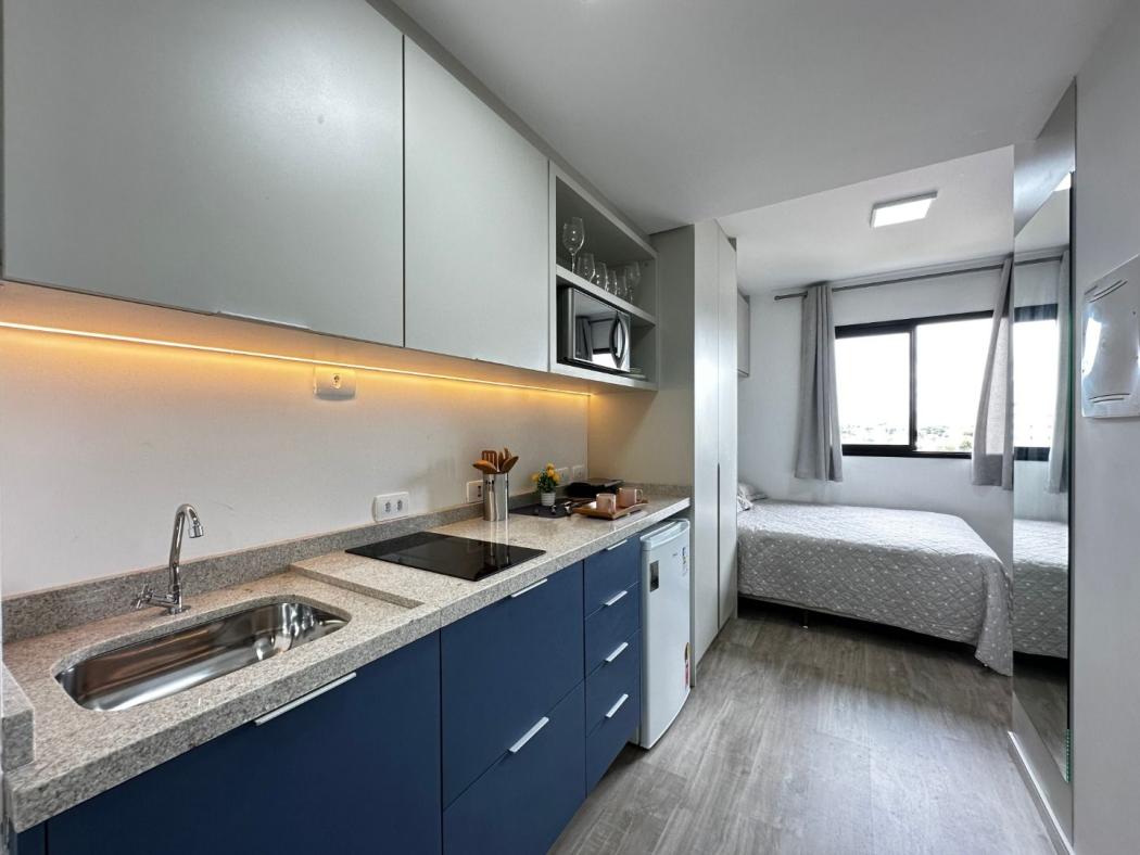 Kitnet em Curitiba - PR, no bairro Novo Mundo - Referência ST0009-BRCS