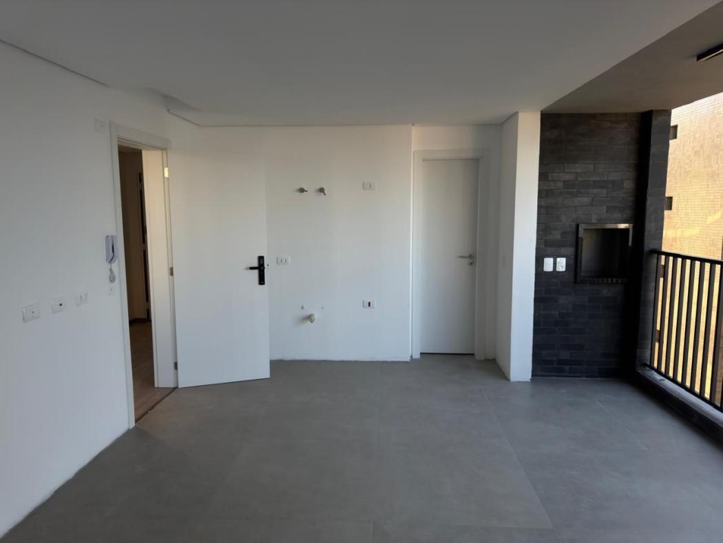 Kitnet em Curitiba - PR, no bairro Batel - Referência ST0070-A3MA