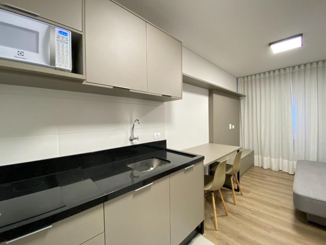 Kitnet em Curitiba - PR, no bairro Rebouças - Referência ST0108-A3MA